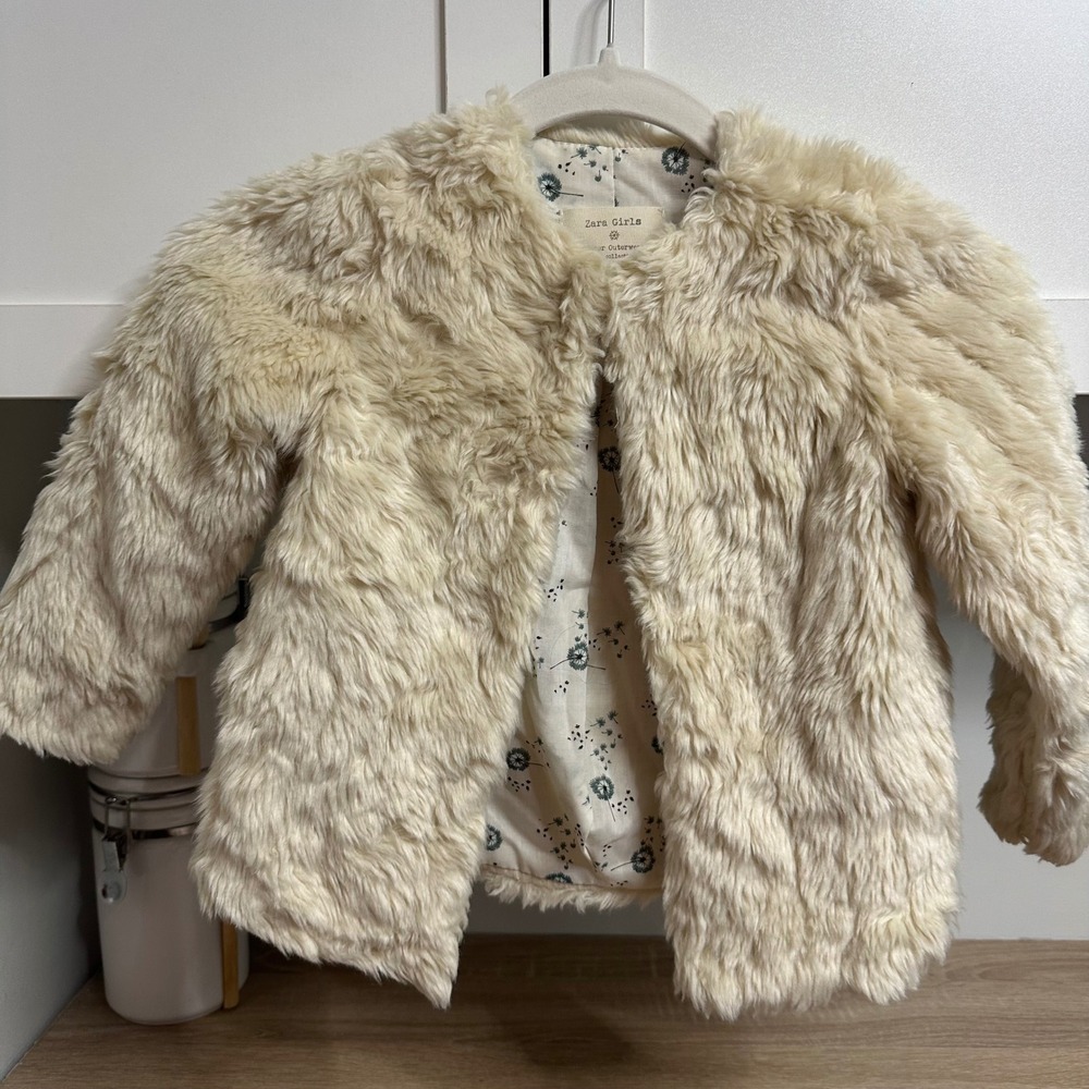 Zara Faux Fur Jacket Girls 3/4 Cream Shaggy Winter Outerwear Soft Collection